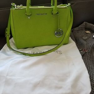 Michael kors sutton